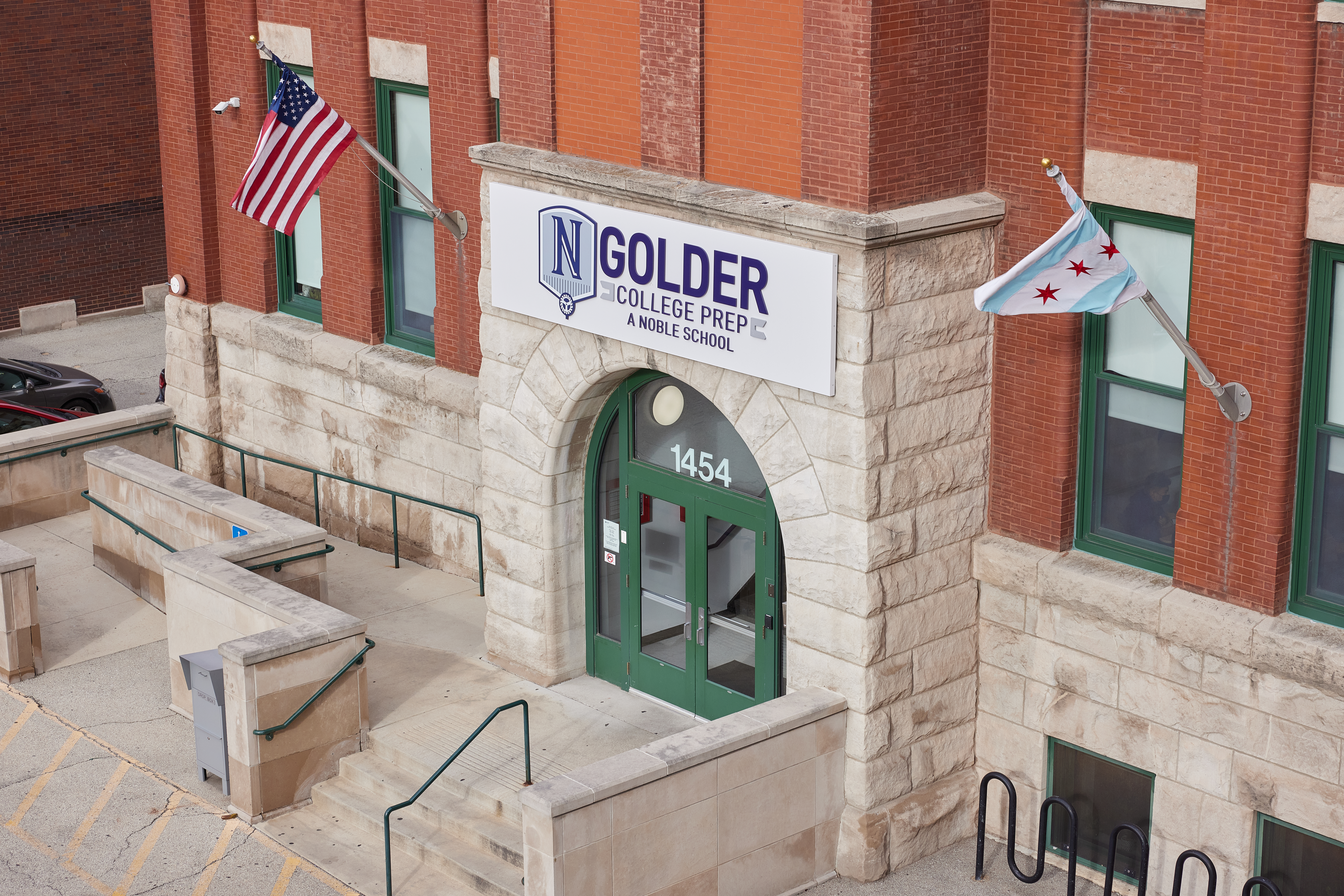 Golder Front